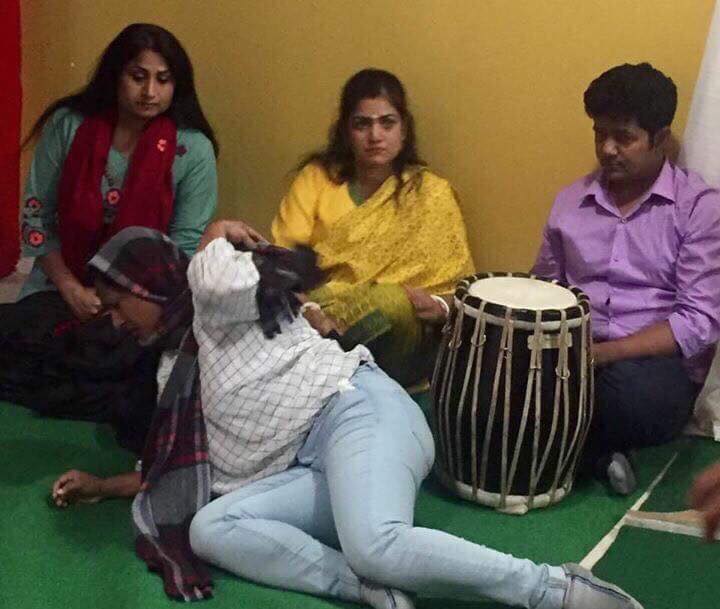 Khyepa Paaglaar Pyanchaal Play Scene